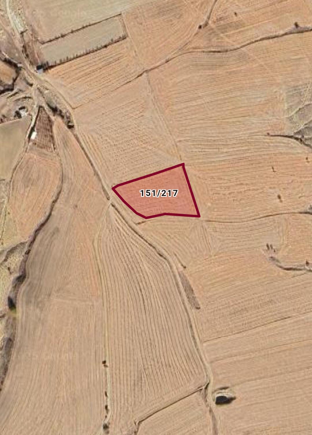   Karaman / Merkez / Güldere Köyü 4.103M² TARLAMIZ SATILIKTIR.  - KARAMAN MERKEZ fotoğraf 3